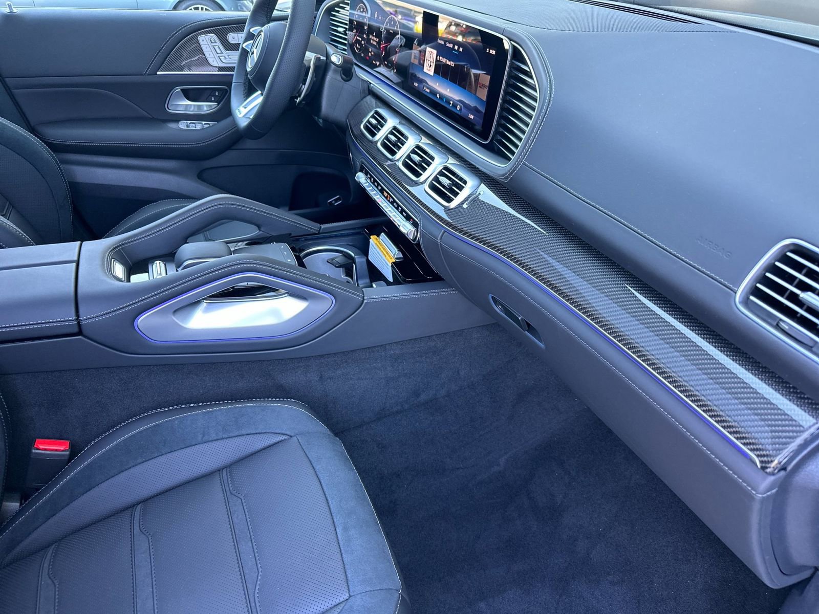 New 2026 Mercedes-Benz GLS 63 AMG 4MATIC image 17