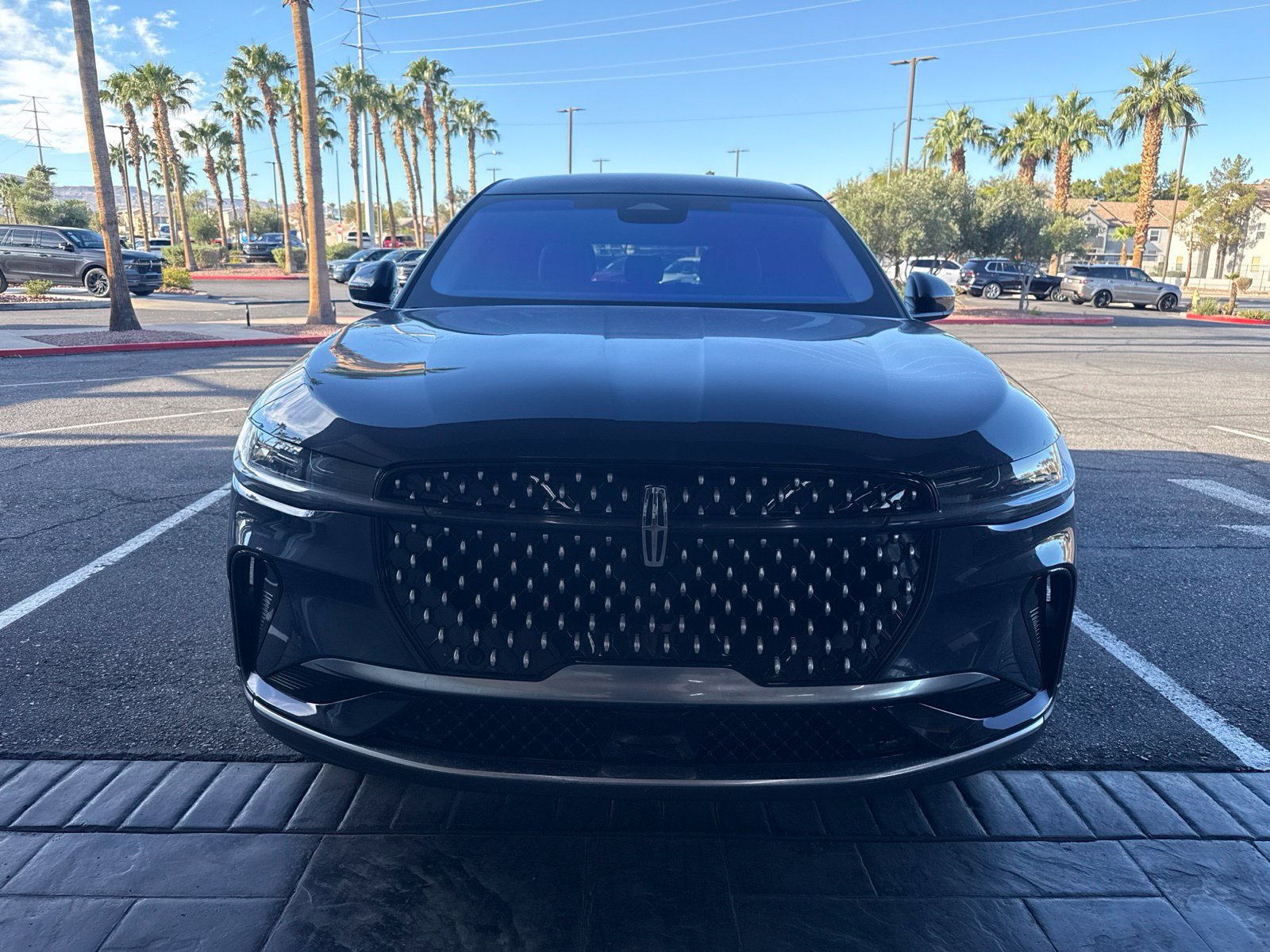 Used 2024 Lincoln Nautilus Premier AWD/4WD image 2
