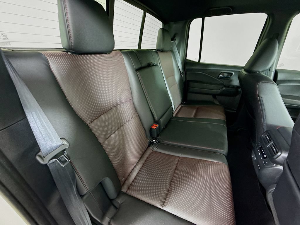 New 2026 Honda Ridgeline Black Edition image 28