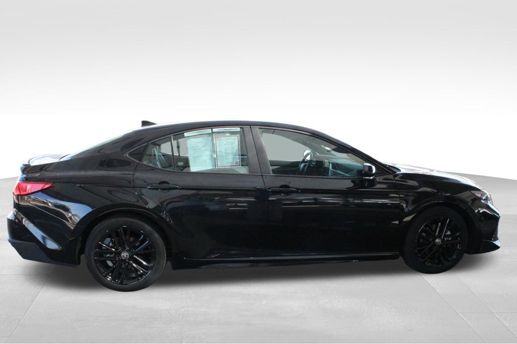 Certified 2025 Toyota Camry SE FWD image 18
