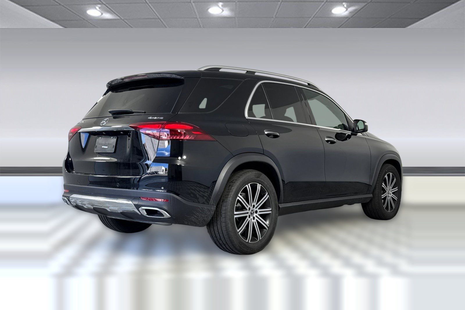 Used 2025 Mercedes-Benz GLE 350 4MATIC image 8
