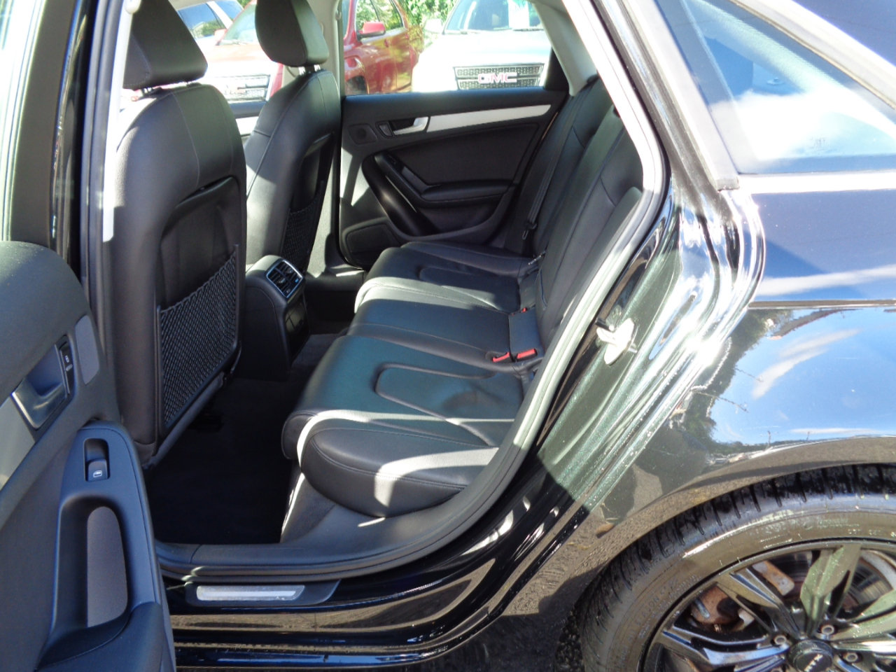 Used 2011 Audi A4 2.0T Premium Plus w/ Premium Plus Pkg image 16