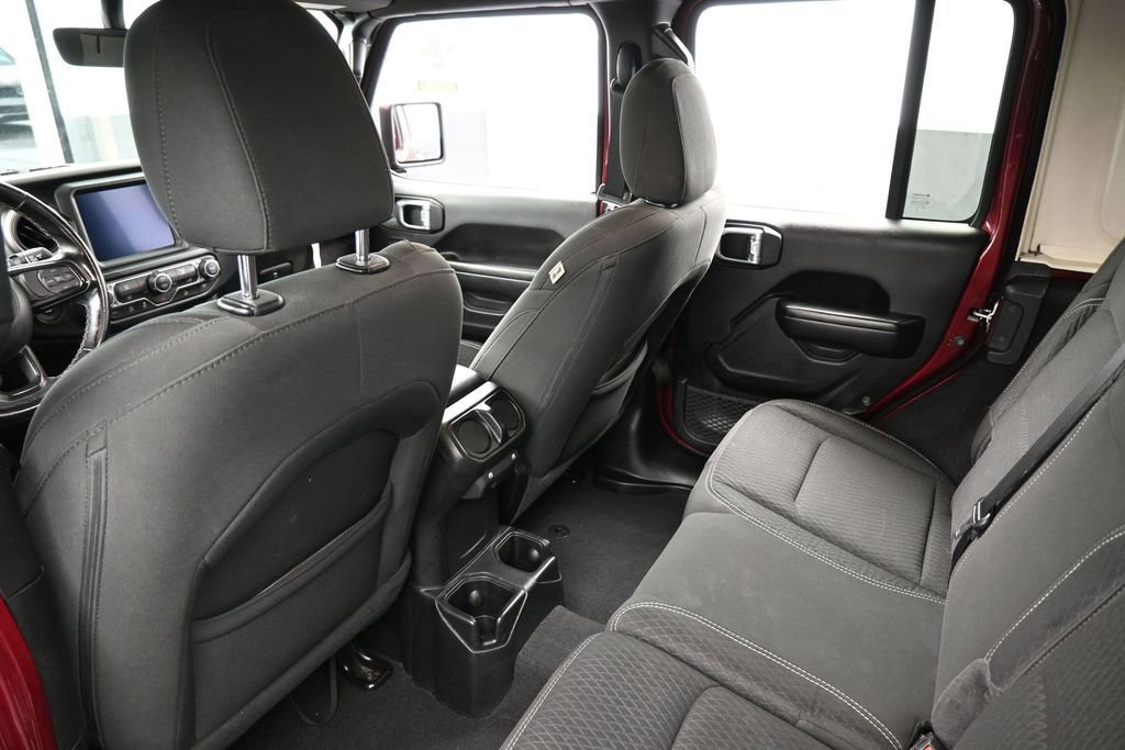 Used 2021 Jeep Wrangler Unlimited Sport AWD/4WD image 32