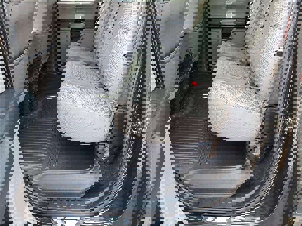 Used 2015 Ford F150 XLT w/ Equipment Group 302A Luxury image 14