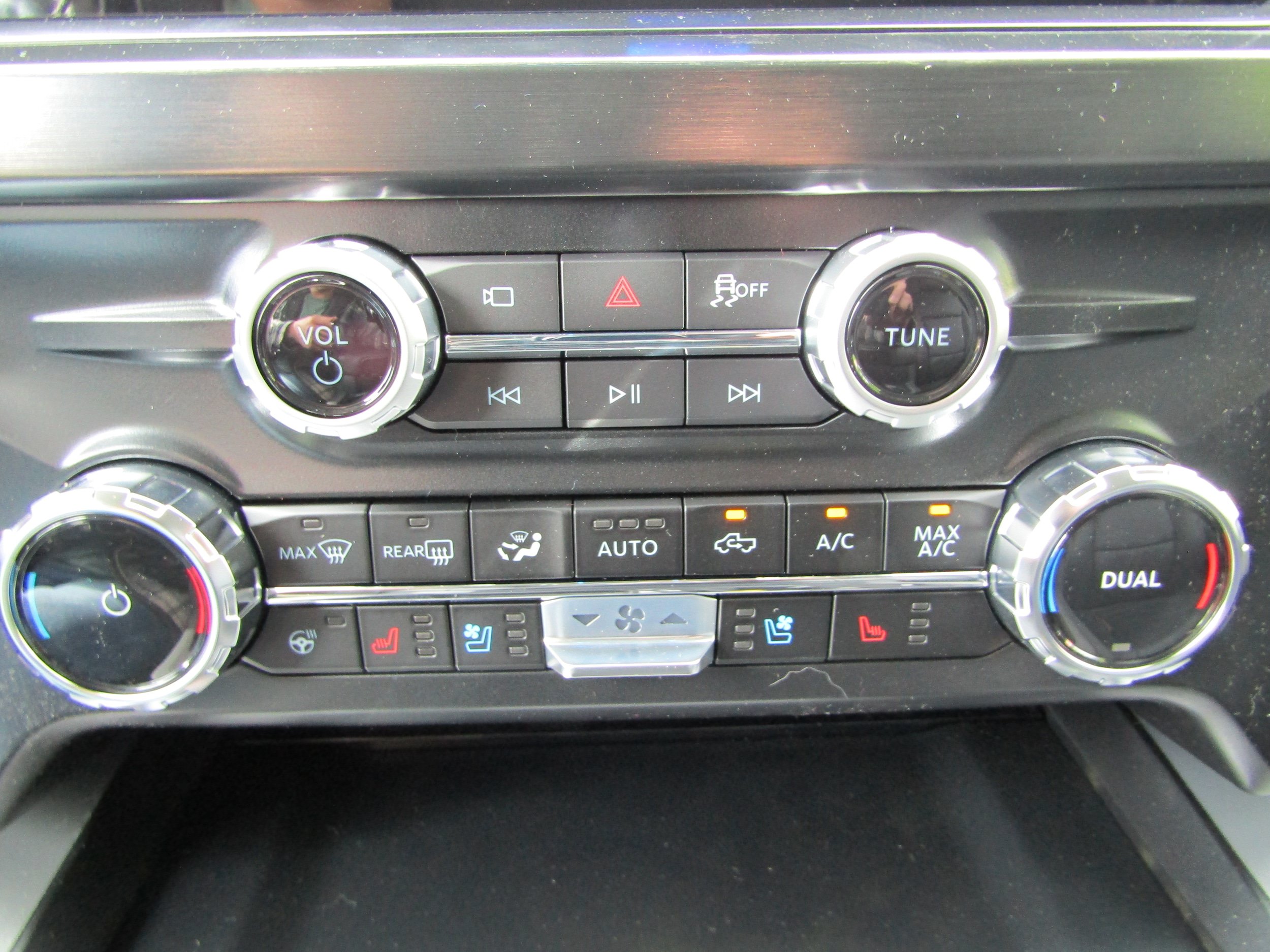 New 2026 Ford F250 Lariat w/ Lariat Premium Package AWD/4WD image 30