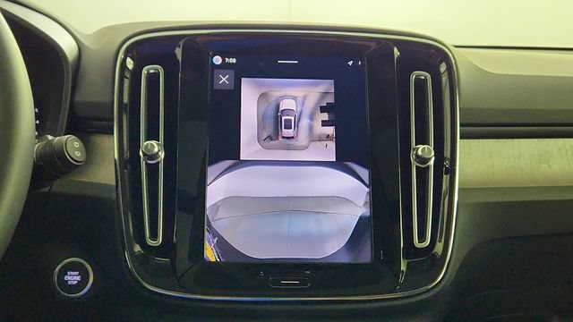 New 2026 Volvo XC40 B5 Ultra w/ Protection Package Premier AWD/4WD image 19