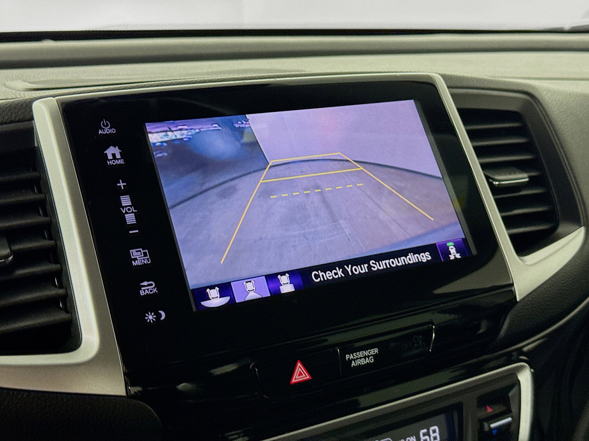 Used 2018 Honda Pilot Elite image 16
