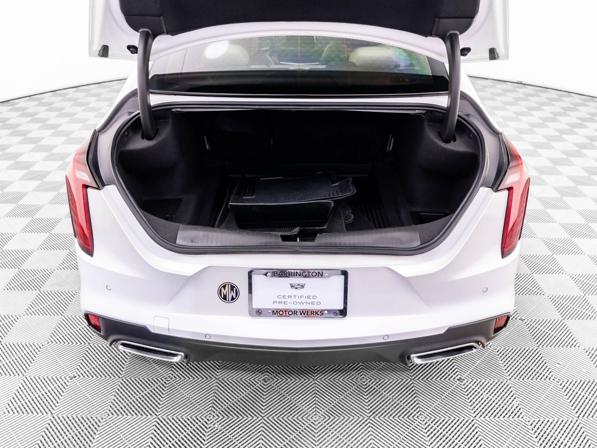 Certified 2023 Cadillac CT4 Premium Luxury AWD/4WD image 39