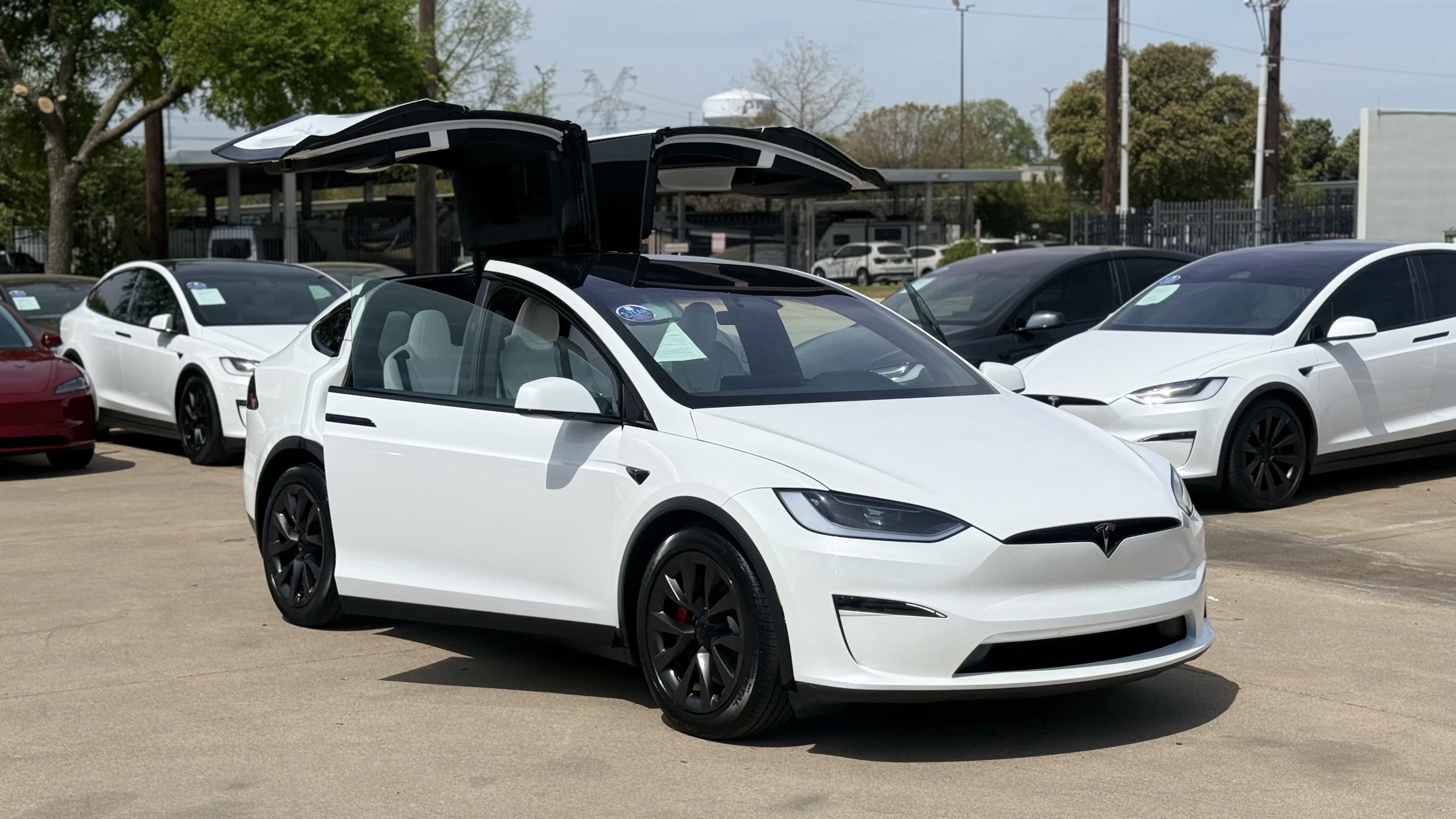 Used 2024 Tesla Model X Plaid image 26