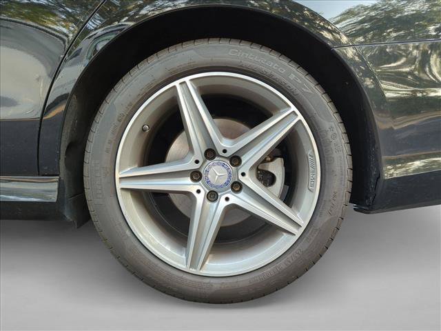 Used 2017 Mercedes-Benz E 300 image 13