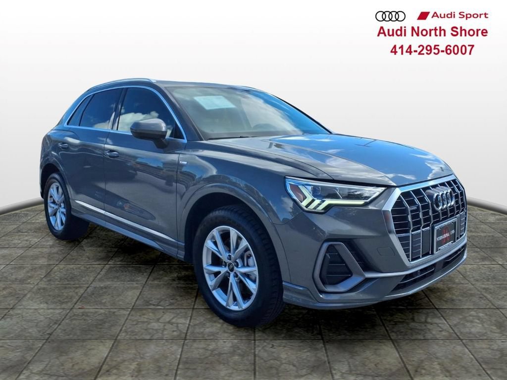 Used 2024 Audi Q3 2.0T Premium Plus w/ Premium Plus Package AWD/4WD image 1