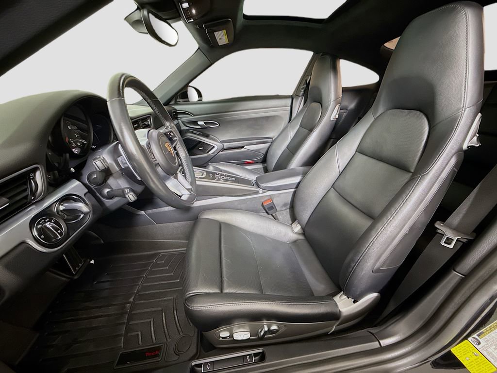 Used 2017 Porsche 911 Carrera image 21