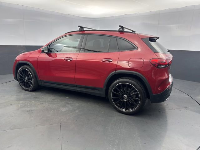 Used 2022 Mercedes-Benz GLA 250 4MATIC image 4