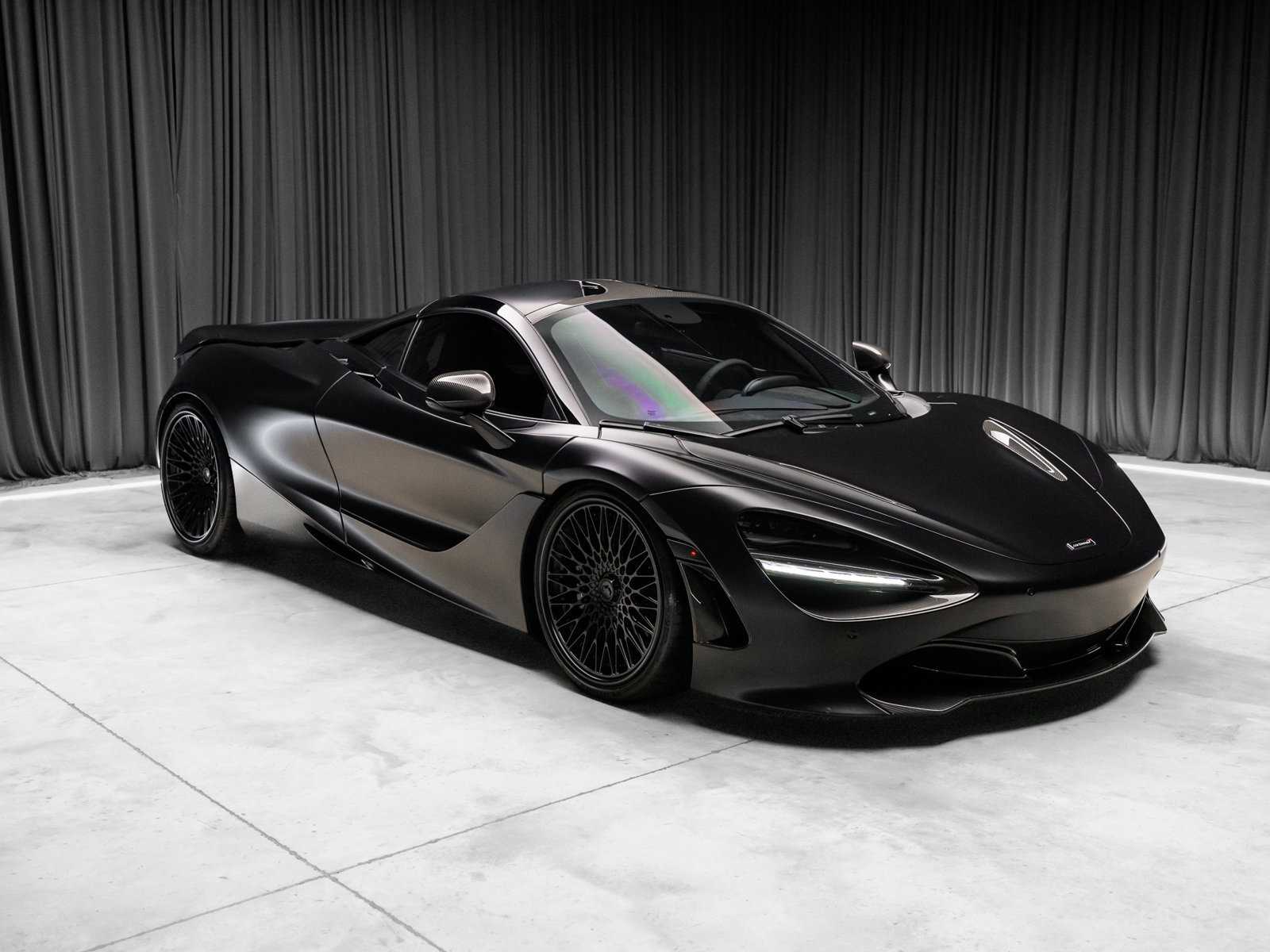 Used 2018 McLaren 720S RWD image 70