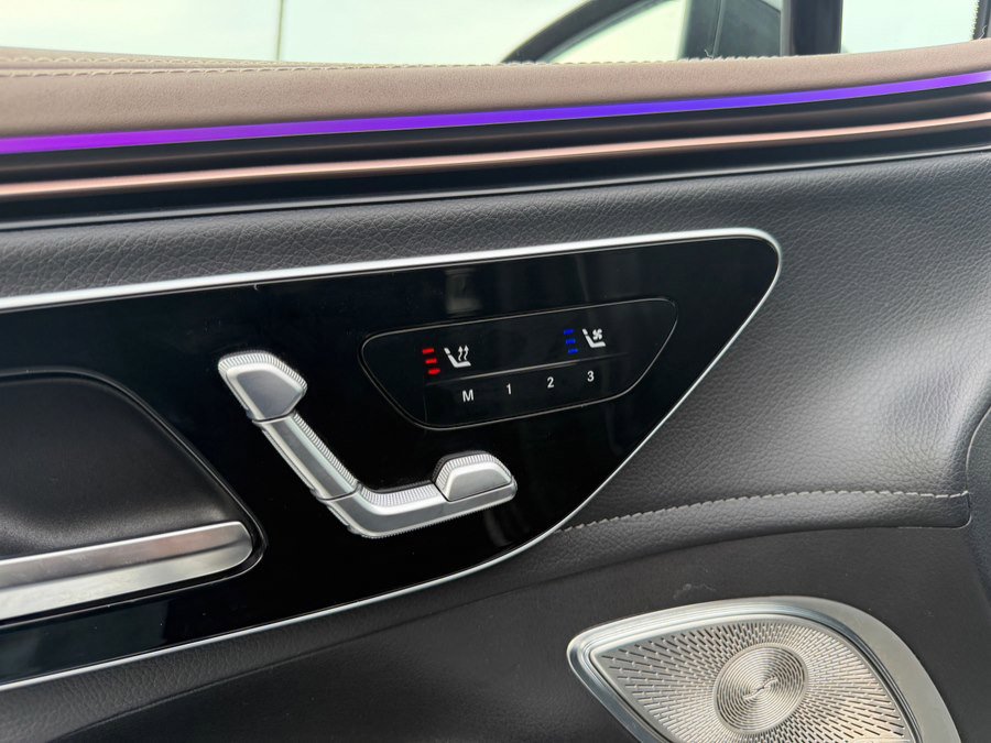 Used 2023 Mercedes-Benz EQE 350+ SUV image 11