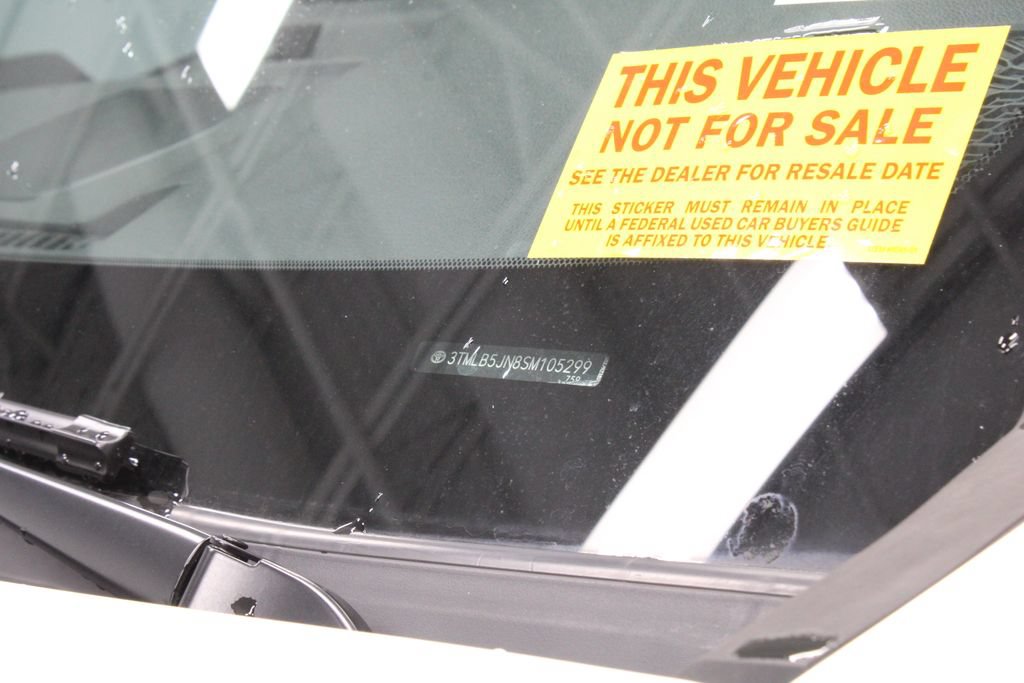 Used 2025 Toyota Tacoma TRD Off-Road AWD/4WD image 31