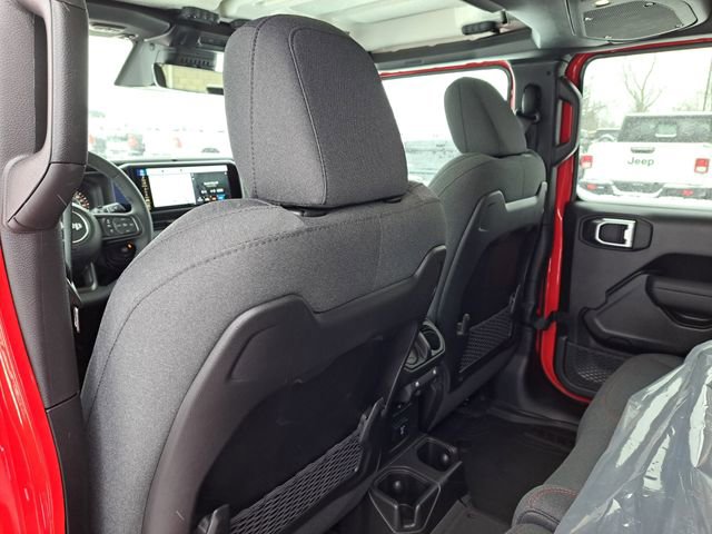 New 2026 Jeep Wrangler Unlimited Rubicon AWD/4WD image 18