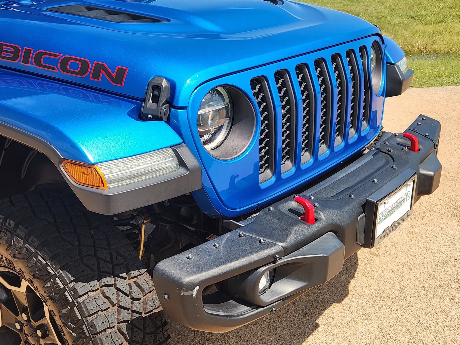 Used 2020 Jeep Gladiator Rubicon AWD/4WD image 12