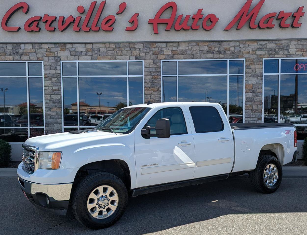 Used 2014 GMC Sierra 2500 SLT w/ Suspension Package, Off-Road