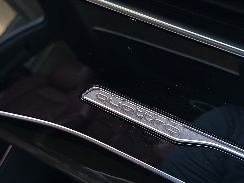 Used 2020 Audi SQ7 Prestige w/ S Sport Package image 28