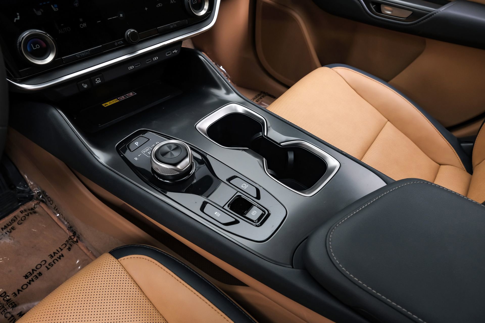 Used 2023 Lexus RZ 450e Premium w/ Technology Package image 27