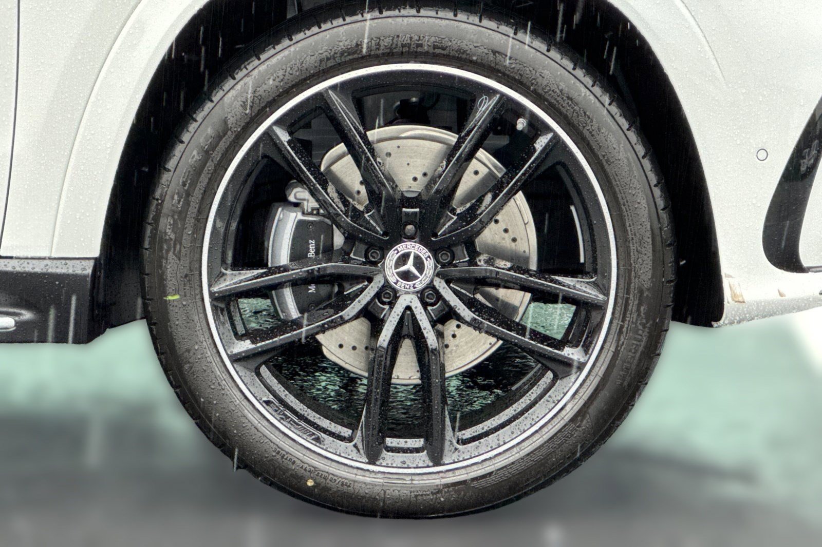 New 2026 Mercedes-Benz GLS 580 4MATIC image 11