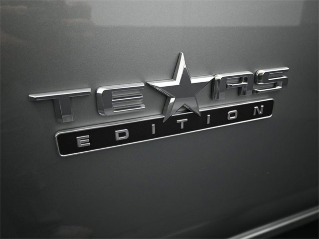 Used 2025 Chevrolet Silverado 2500 LT w/ Texas Edition image 34