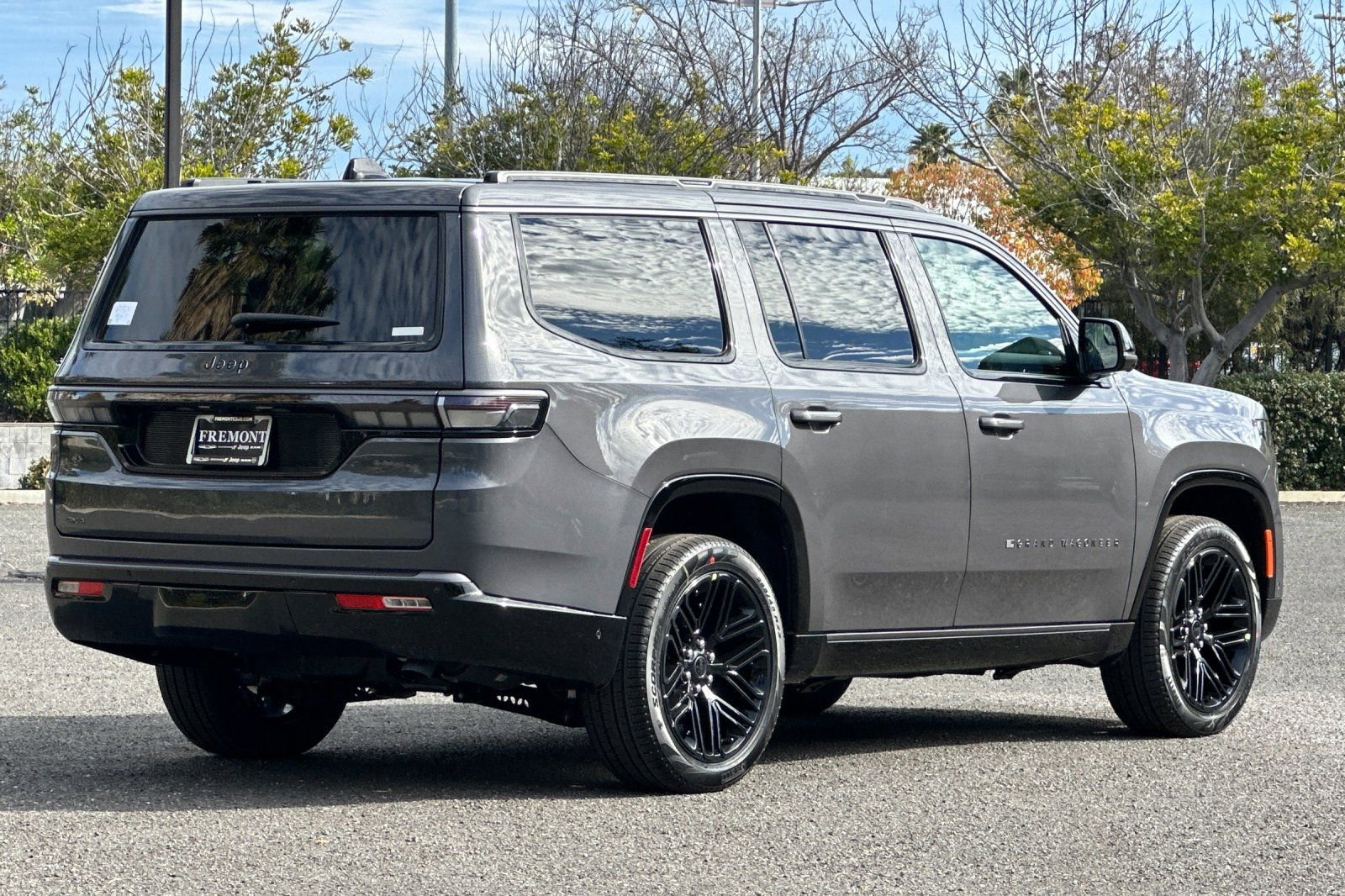 New 2026 Jeep Grand Wagoneer Limited image 3