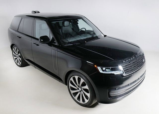 New 2025 Land Rover Range Rover SE image 10