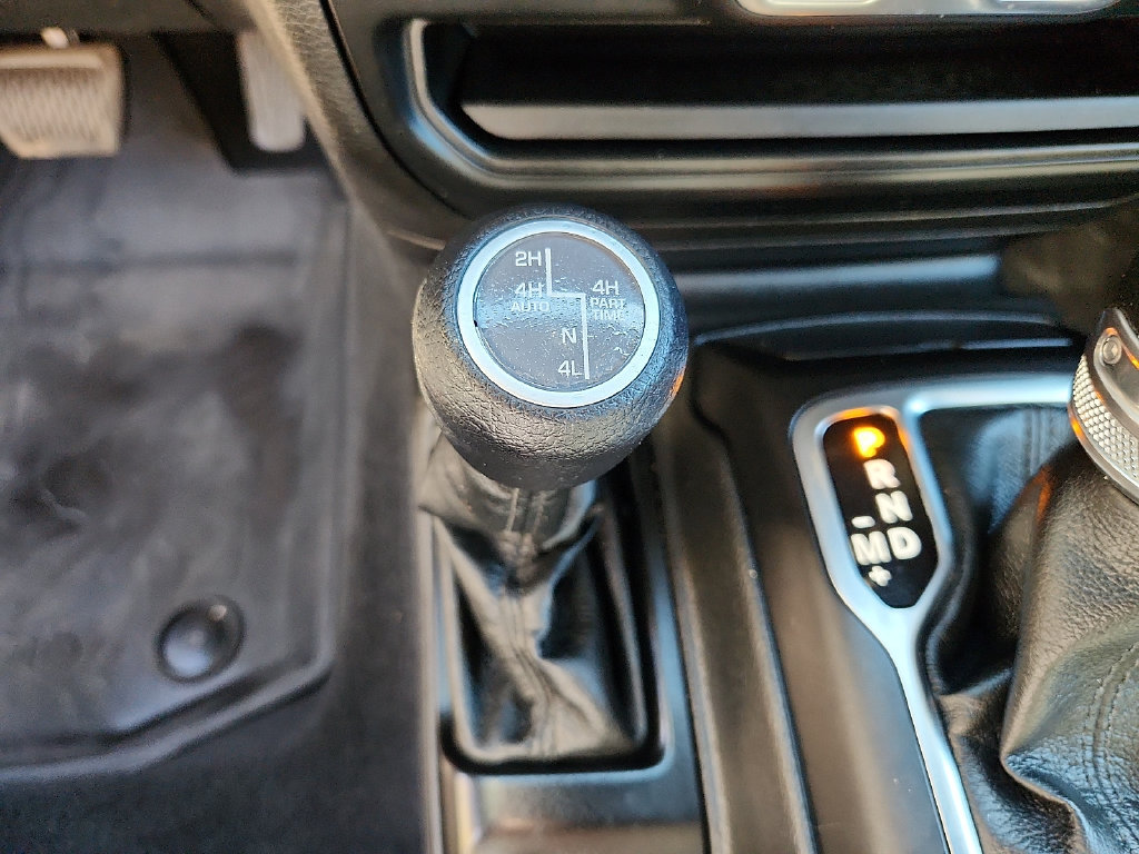Used 2023 Jeep Wrangler Unlimited w/ Cold Weather Group AWD/4WD image 23