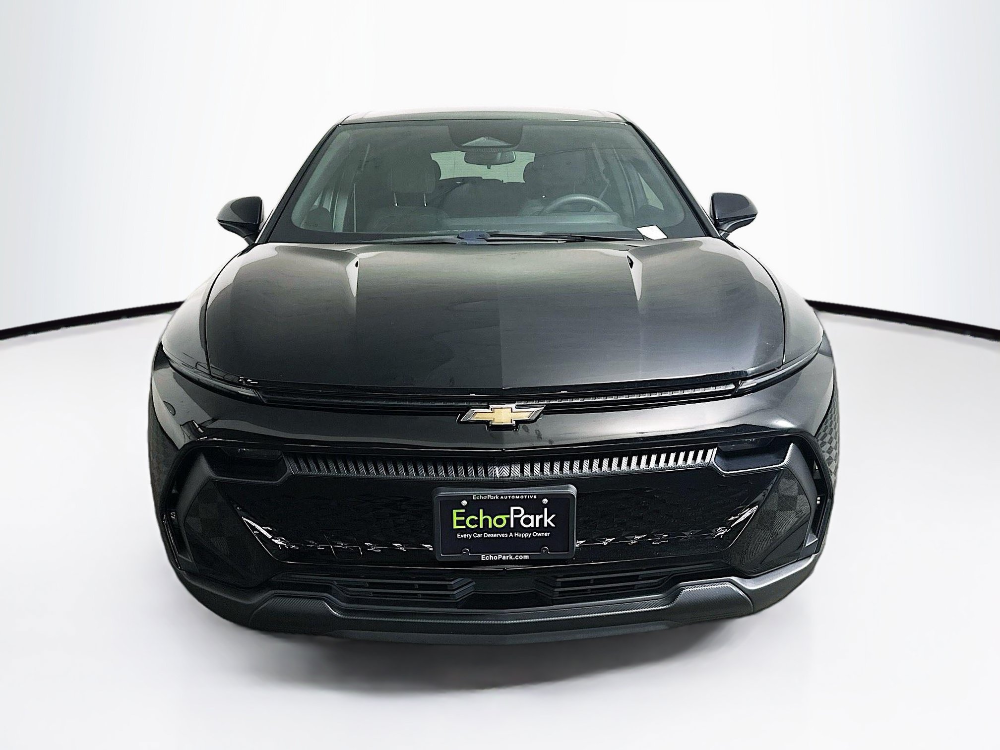 Used 2025 Chevrolet Equinox EV LT FWD image 2