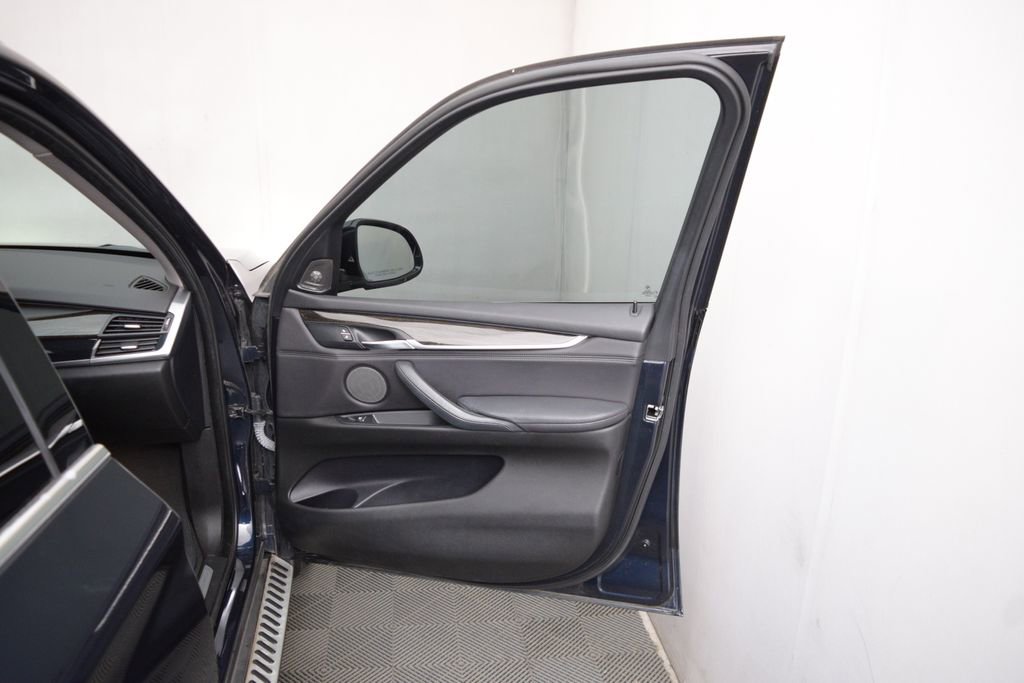 Used 2014 BMW X5 xDrive35d image 15