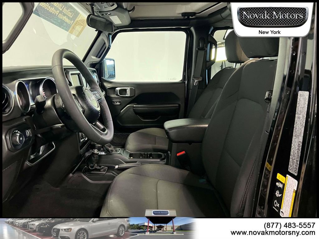 Used 2023 Jeep Wrangler Sport S AWD/4WD image 16