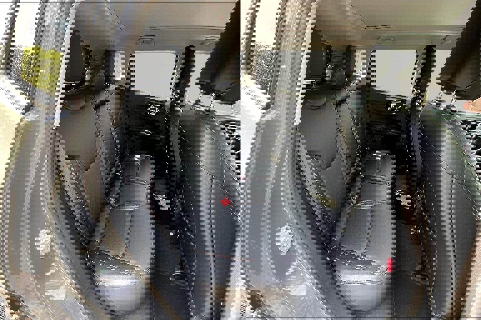 Used 2022 Jeep Compass Trailhawk w/ Trailhawk Elite Group AWD/4WD image 25