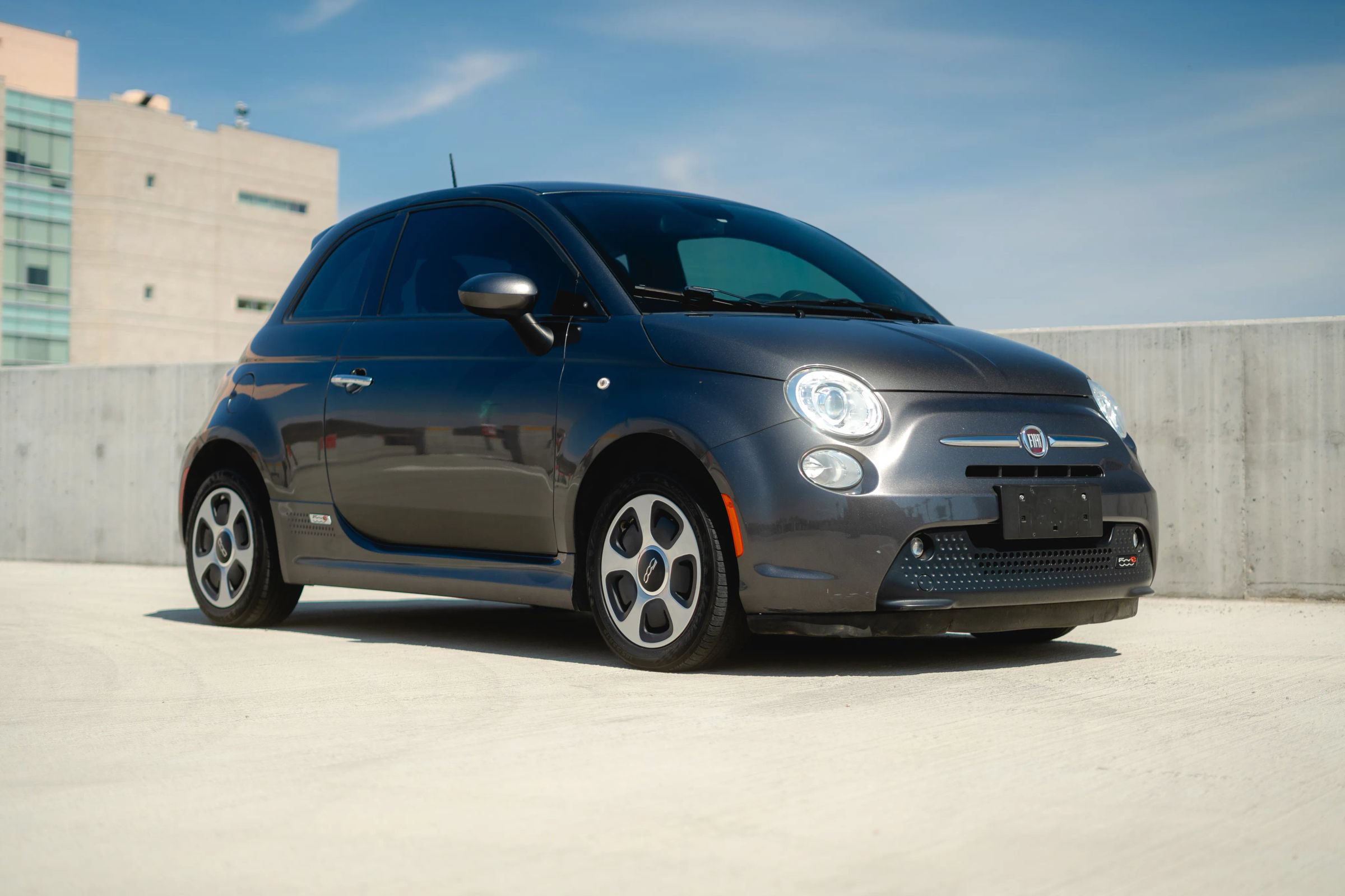 Used 2015 FIAT 500 e FWD image 19