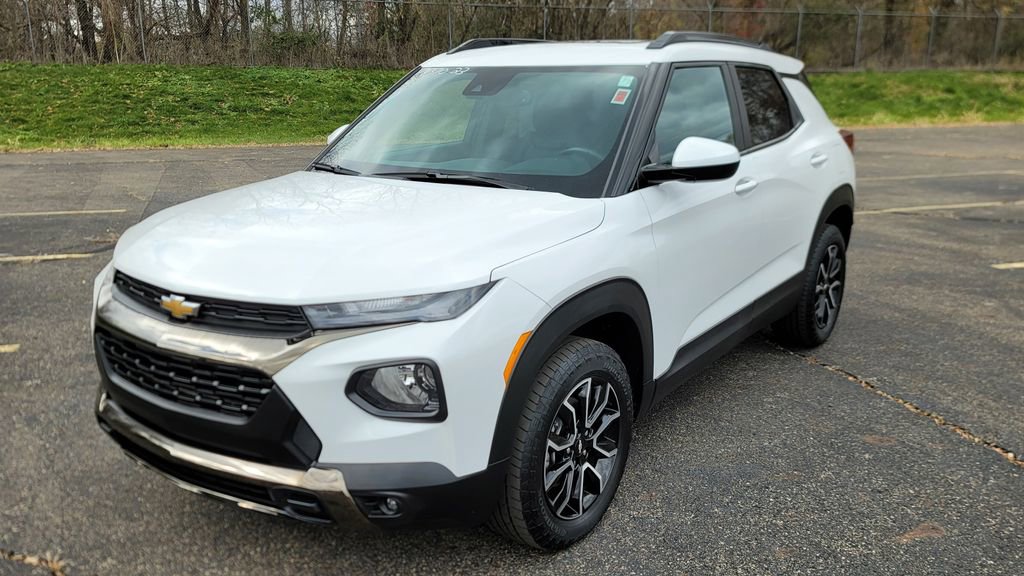 Used 2023 Chevrolet TrailBlazer ACTIV w/ Sun and Liftgate Package image 27