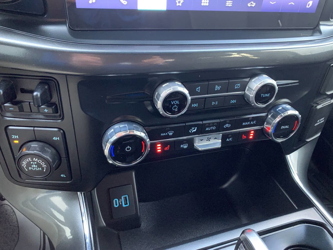 Used 2023 Ford F150 XLT w/ Equipment Group 302A High image 16