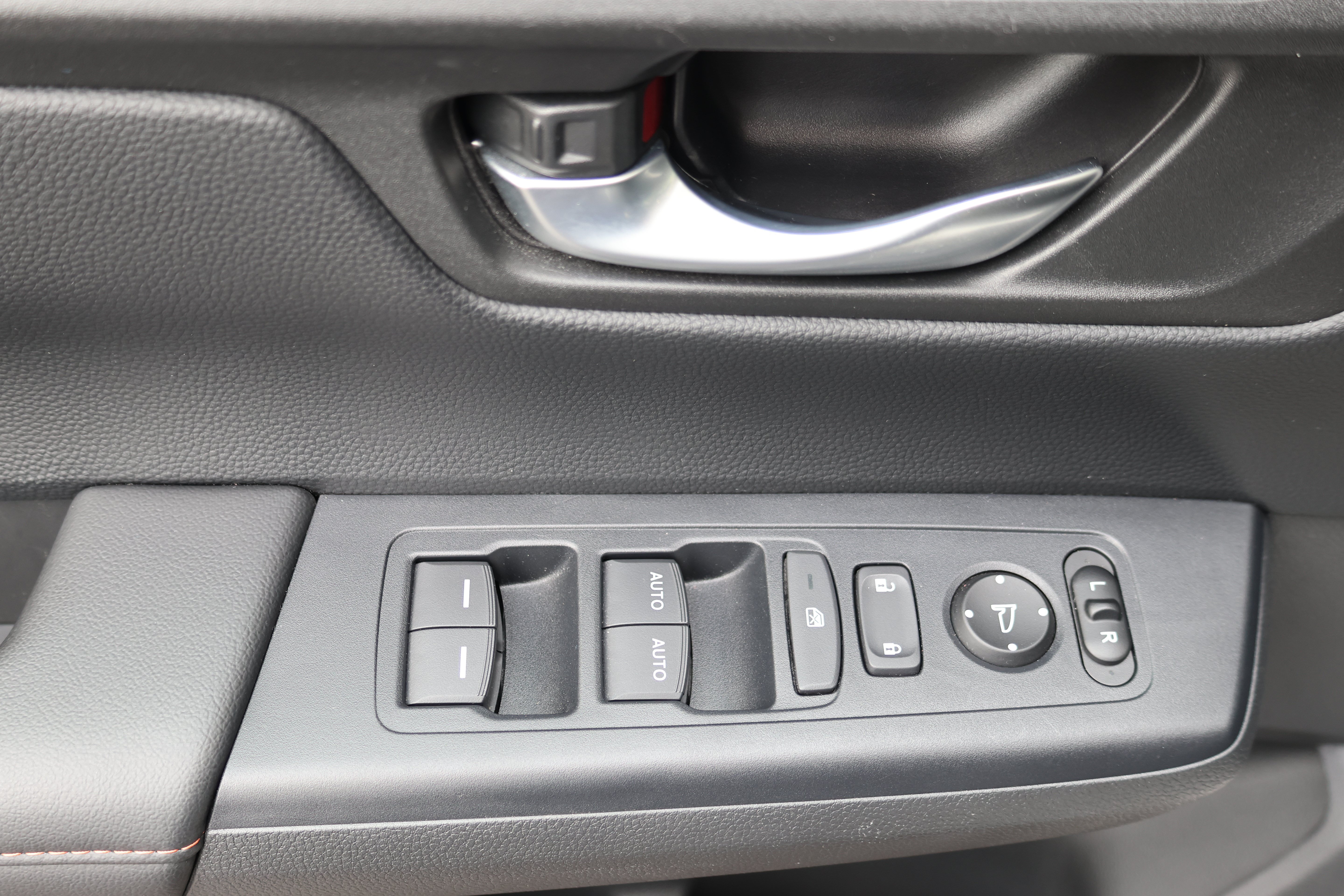Used 2023 Honda CR-V Sport image 22
