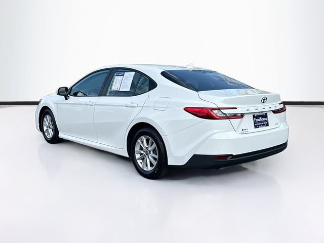 Used 2025 Toyota Camry LE FWD image 6