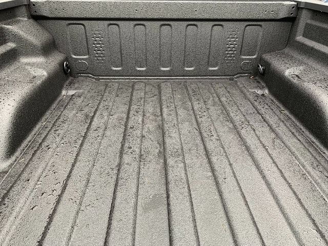 New 2026 Jeep Gladiator Sport AWD/4WD image 4