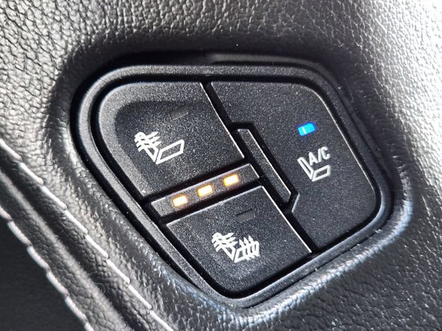 Used 2015 Chevrolet Tahoe LTZ AWD/4WD image 24