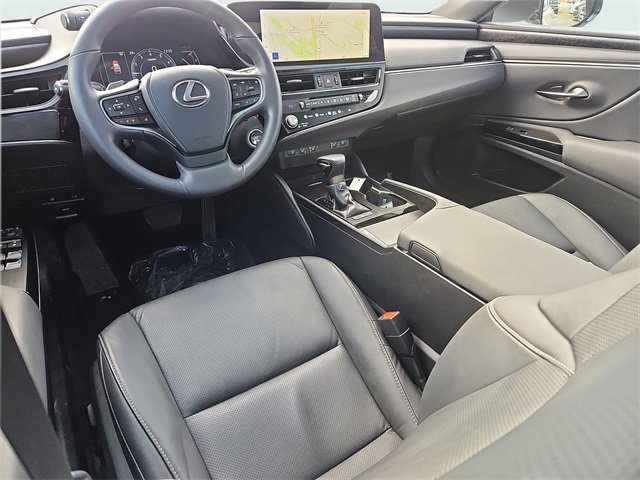 Used 2023 Lexus ES 350 w/ Premium Package image 11