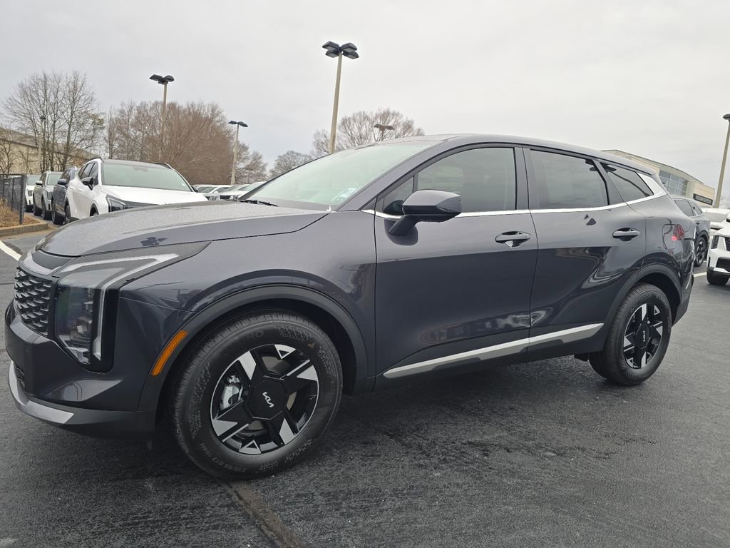 New 2026 Kia Sportage LX image 7