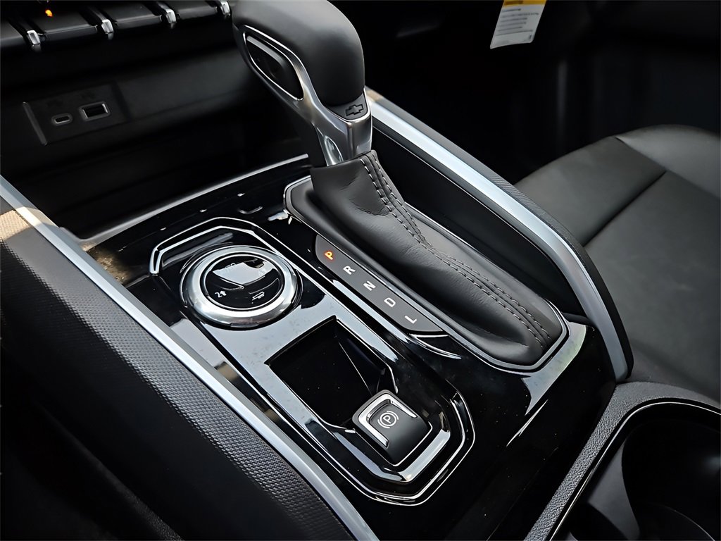 New 2025 Chevrolet Colorado LT w/ LT Convenience Package image 25