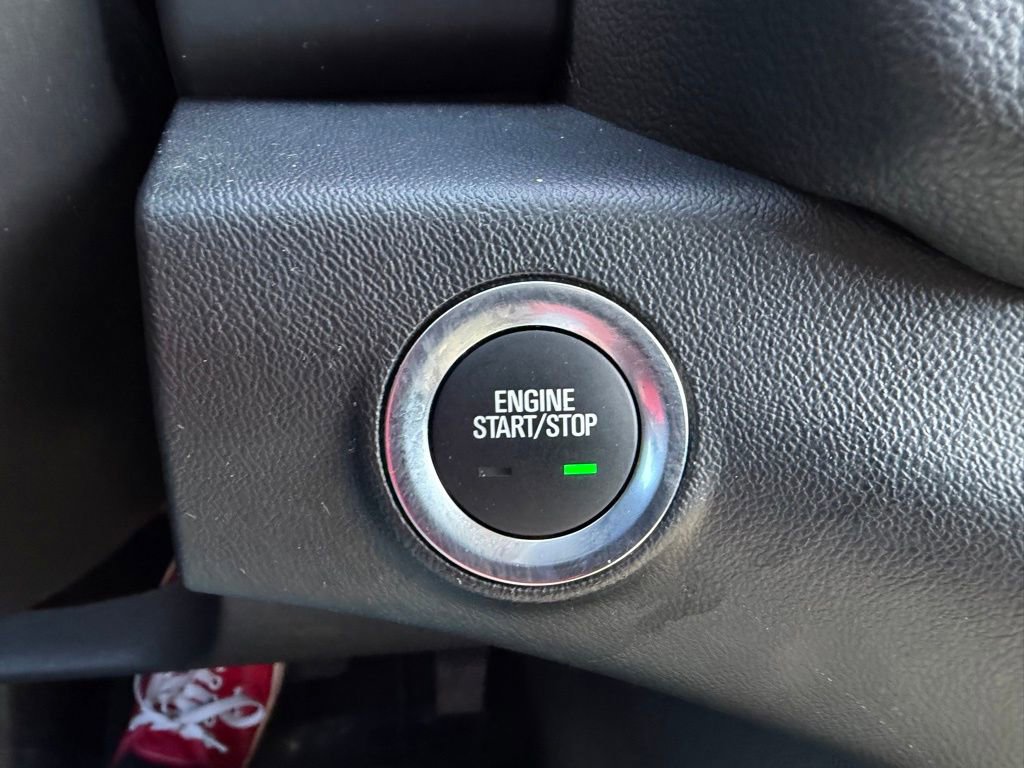 Certified 2024 GMC Terrain SLT AWD/4WD image 33