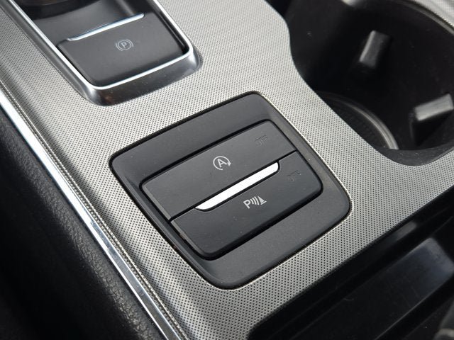 Used 2023 Ford Edge Titanium w/ Equipment Group 301A AWD/4WD image 25
