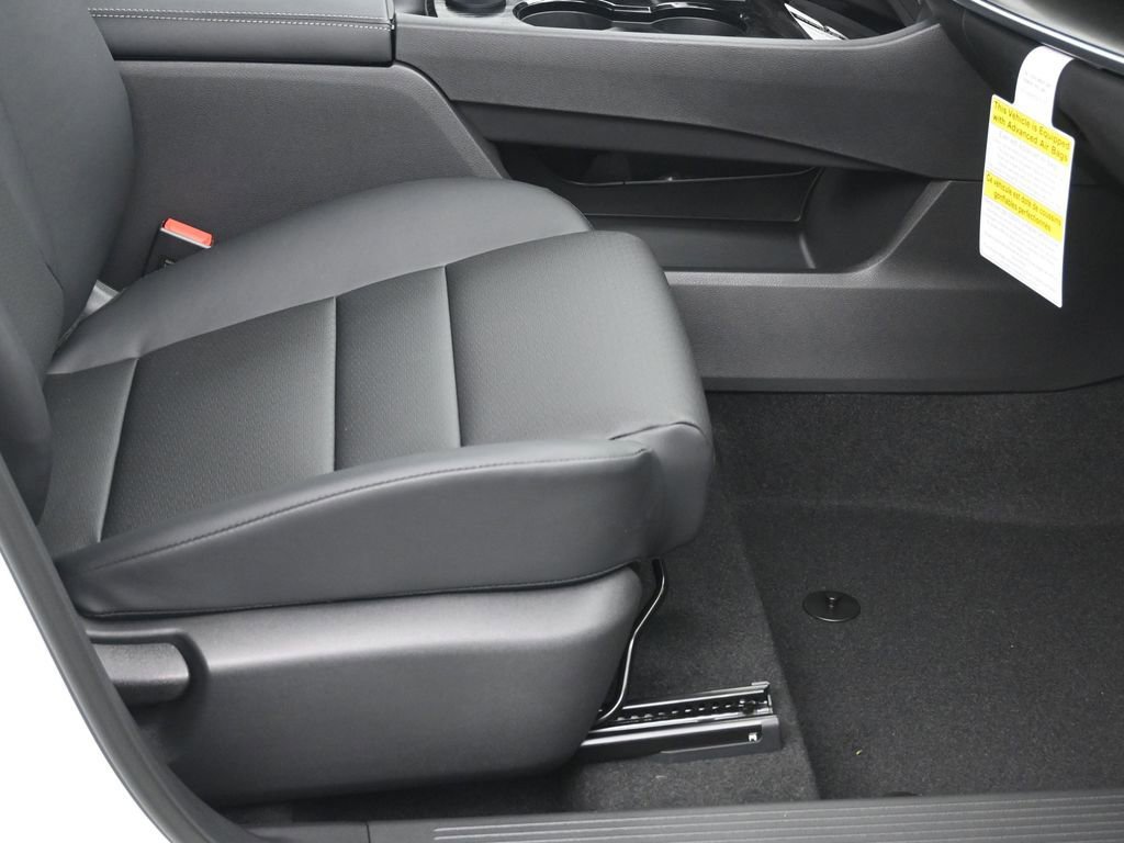 New 2026 Nissan Rogue SV AWD/4WD image 7