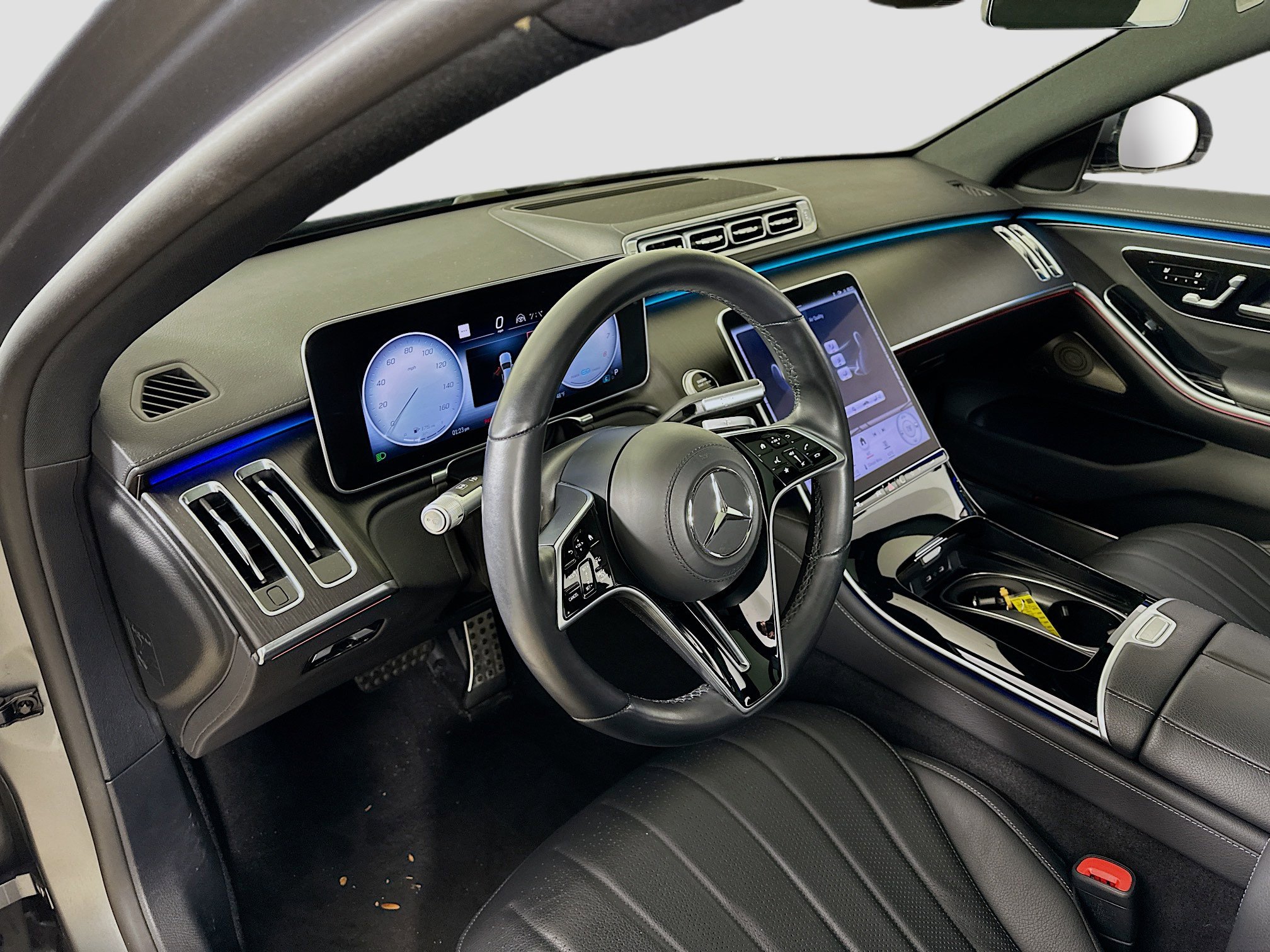 Certified 2022 Mercedes-Benz S 500 4MATIC w/ AMG Line Package image 9