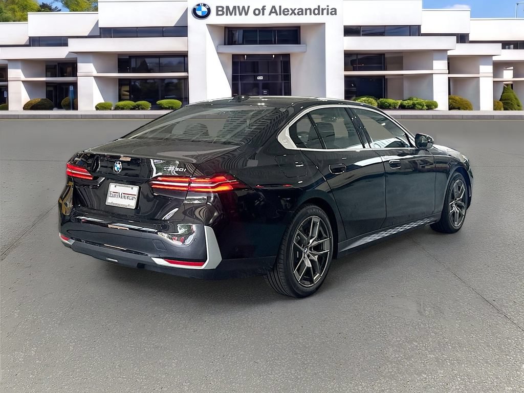 New 2027 BMW 530i xDrive w/ Premium Package AWD/4WD image 5