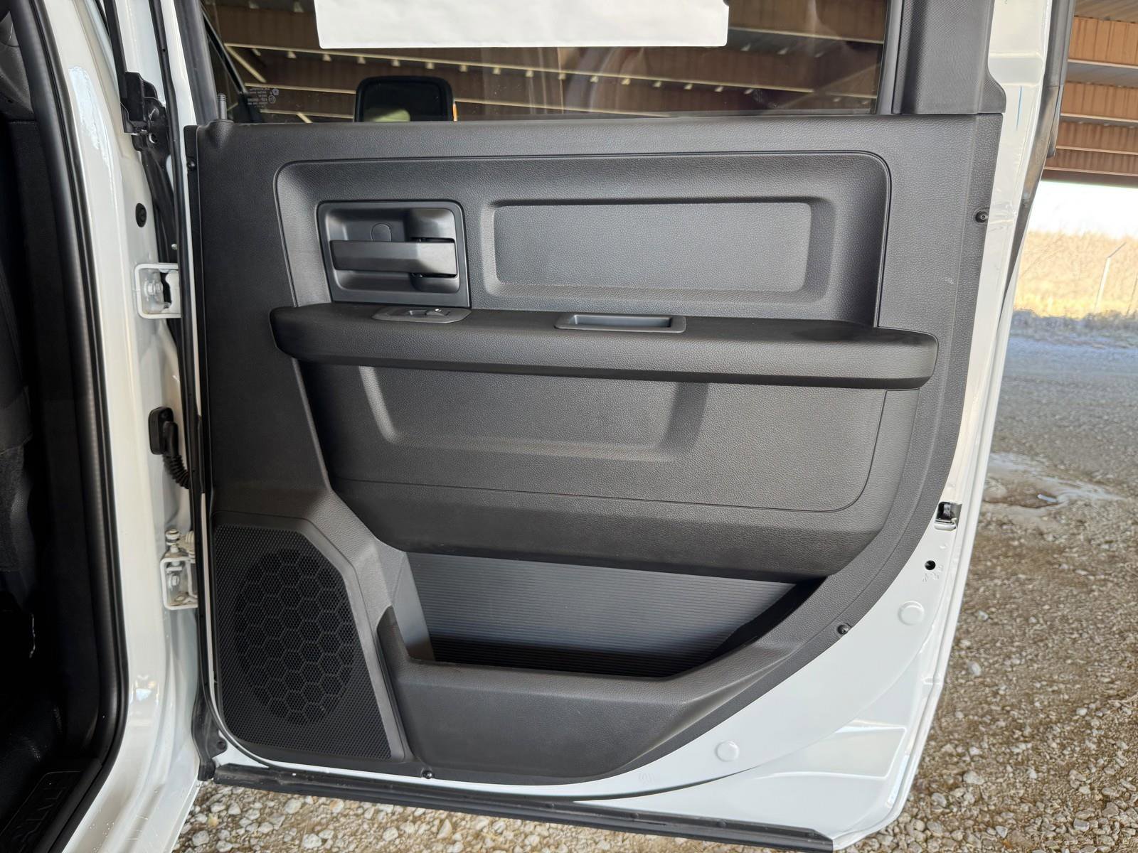 New 2026 RAM 3500 Tradesman w/ Chrome Appearance Group A image 27